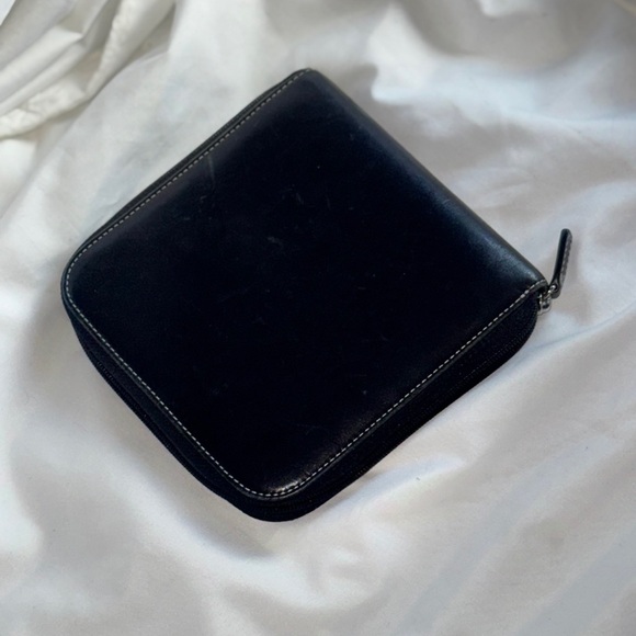 COACH VINTAGE LEATHER CD CASE - Picture 3 of 8